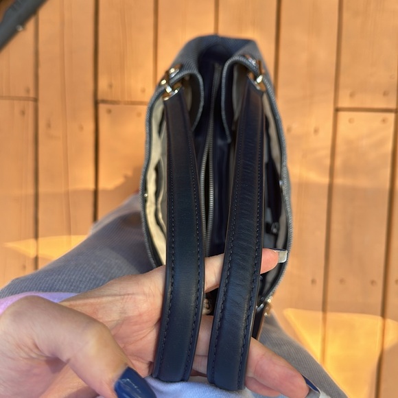 Michael Kors Raven Denim Large Shoulder Bag - Picture 11 of 12